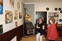 Vernisáž výstavy Karel Gott v obrazech Josefa Miklase