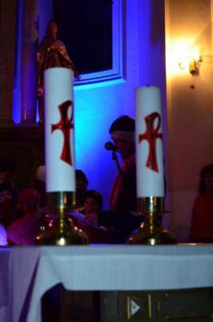 Rozsvícení vánočního stromečku a zpívání v kostele